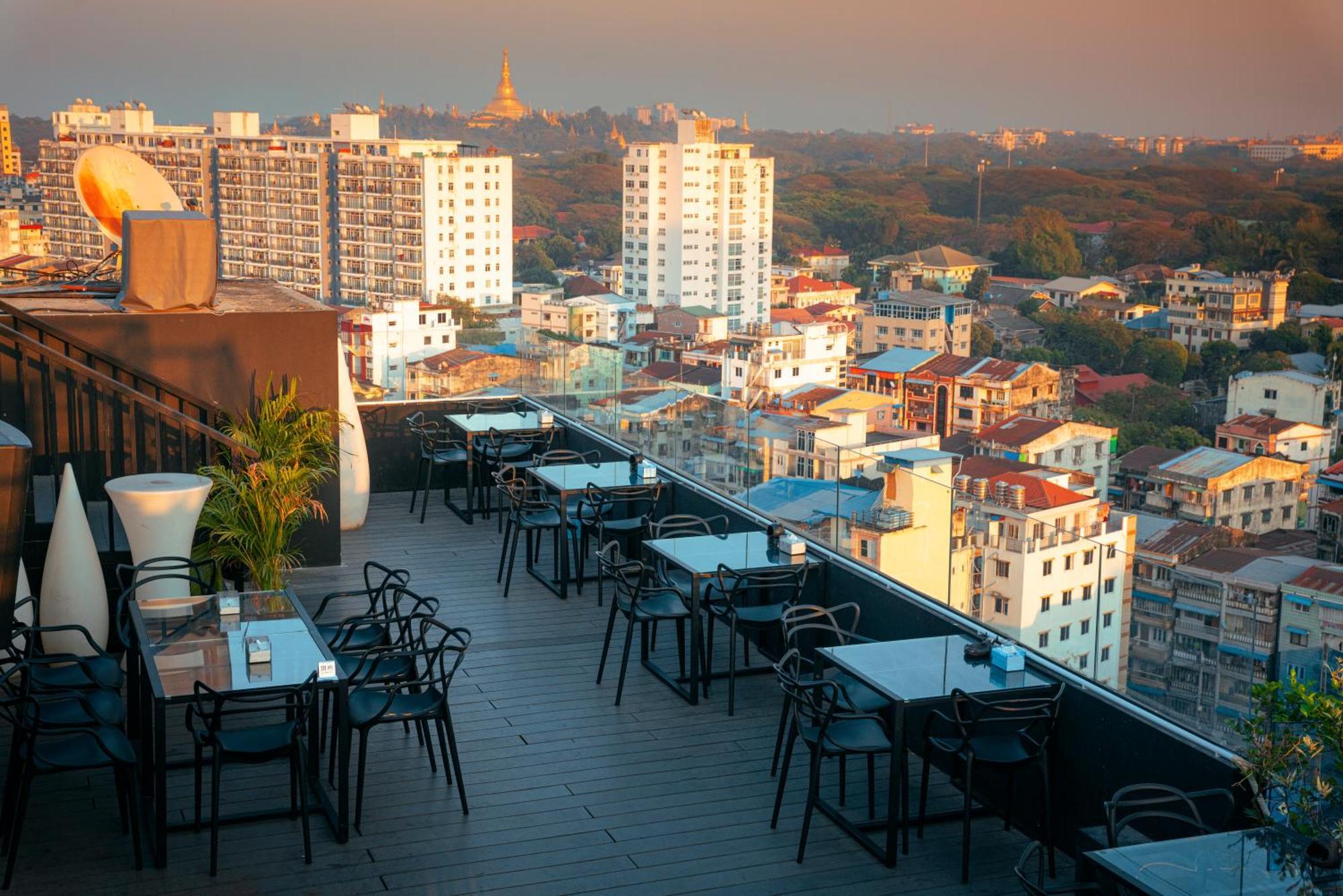 Hotel Sanchaung Rangun Zewnętrze zdjęcie
