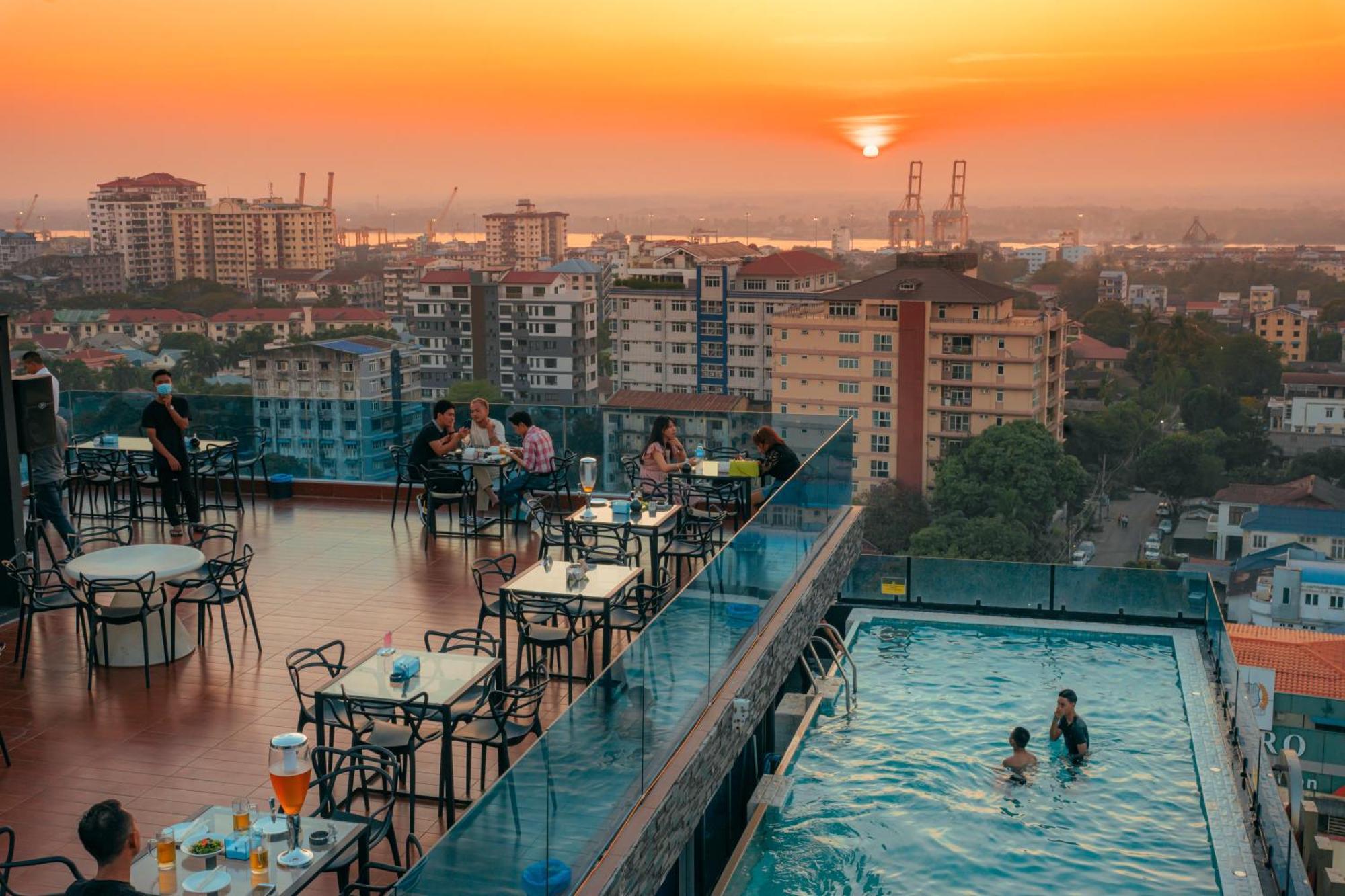 Hotel Sanchaung Rangun Zewnętrze zdjęcie