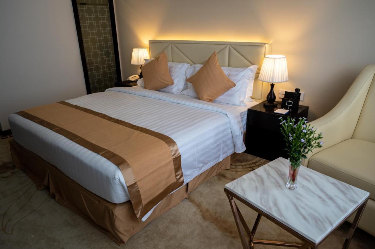 Hotel Sanchaung Rangun Zewnętrze zdjęcie